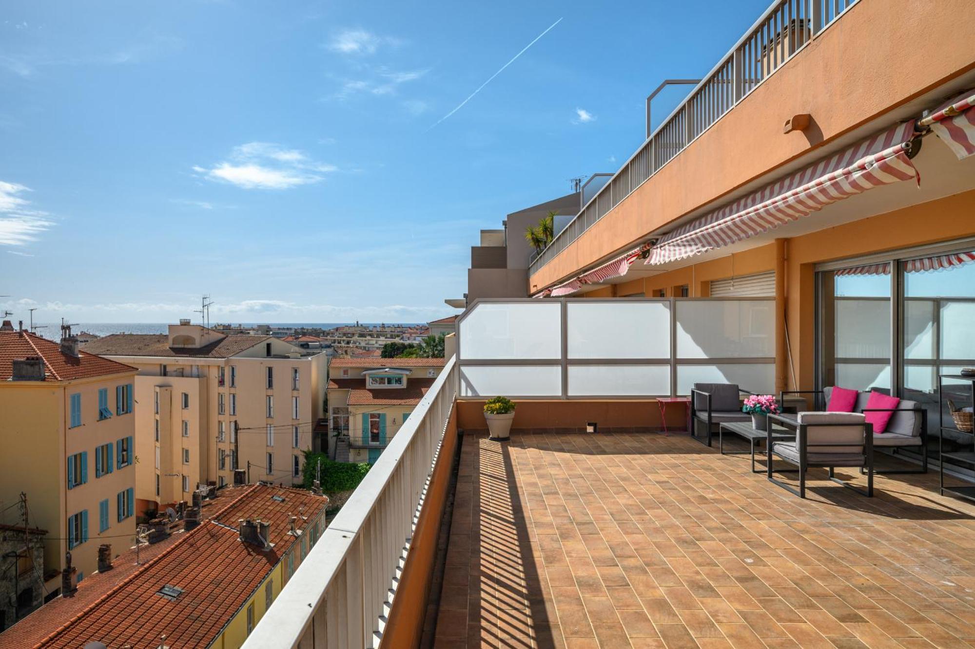 'L'Alicante Proche' Gare, Terrasse, Vue Mer Μεντόν Εξωτερικό φωτογραφία