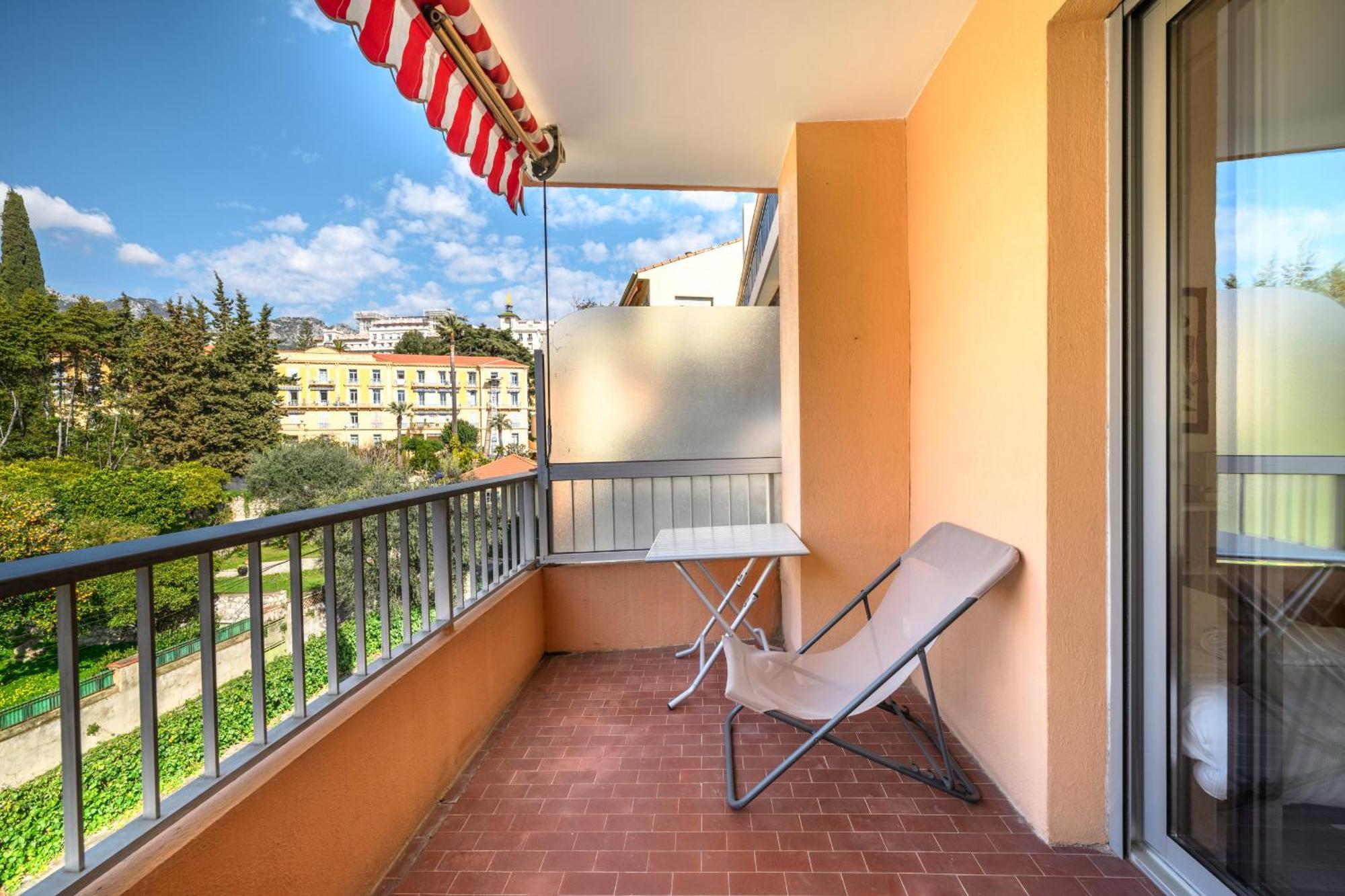 'L'Alicante Proche' Gare, Terrasse, Vue Mer Μεντόν Εξωτερικό φωτογραφία